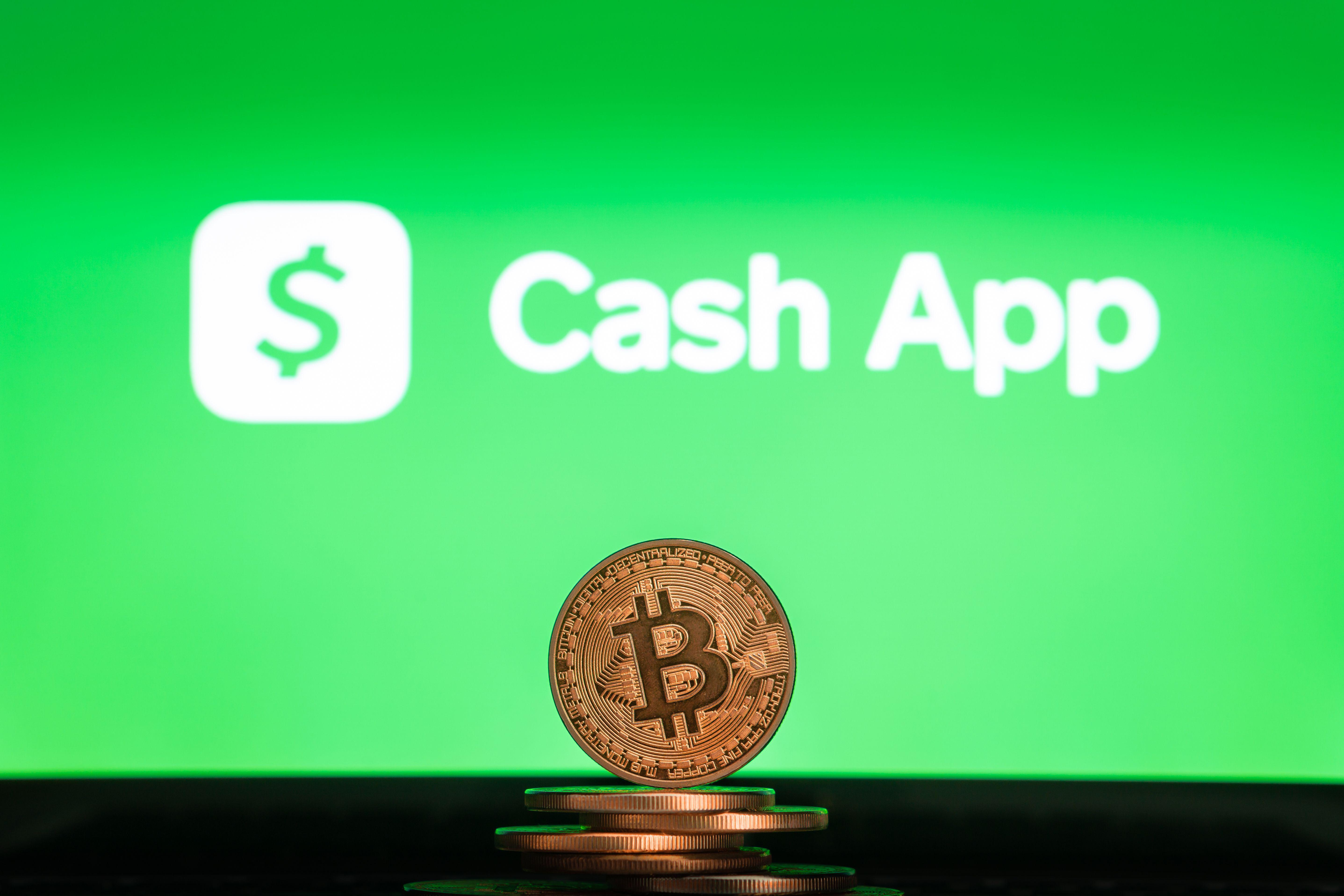 Integrating Bitcoin and Stablecoins on Cash App for Instant Payments